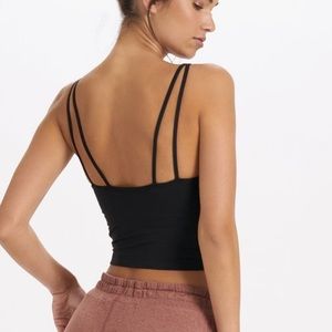 Vuori Halo Performance Crop